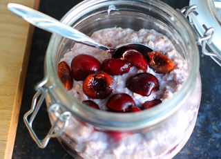 Cherry Bakewell Overnight Oats Recipe