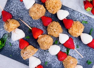 Eton Mess Cheesecake Dessert Kabobs