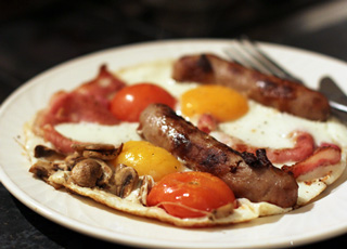 Fry Up Breakfast Omelette