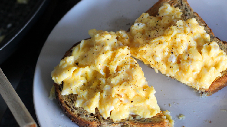 How to make Scrambled Eggs