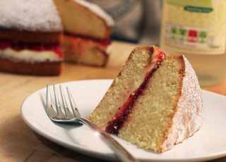 Victoria Sponge Cake Recipe